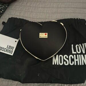 Love moschino clutch